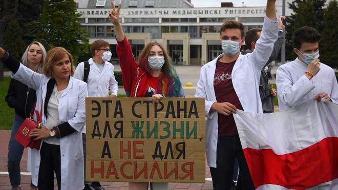 Білоруським студентам, яких відрахували з вишів, допоможуть вступити в українські університети