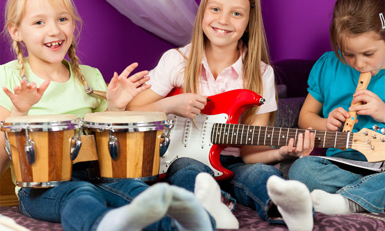 Чому заняття музикою важливі, навіть якщо дитина не мріє стати музикантом