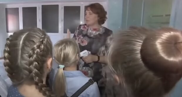 Українські вчителі перейшли межу у спілкуванні з дітьми: “худоба” та “свинота”