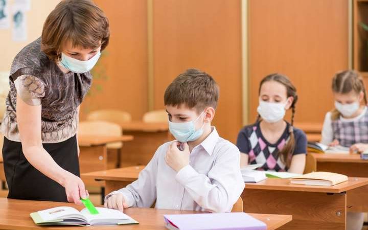 Освітній обмудсмен: Пандемія поділила вчителів на три групи