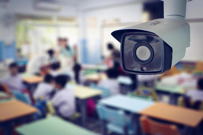 Чи можуть батьки встановити відеоспостереження у класі, де вчиться їхня дитина?