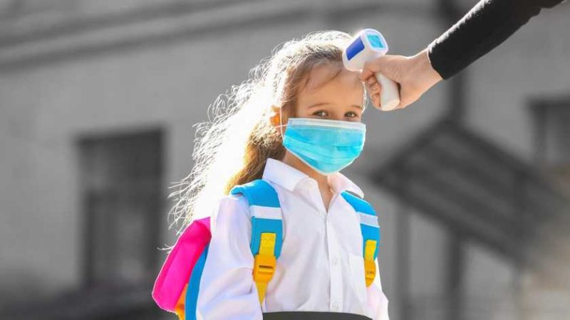 Школи є рушійною силою пандемії, – у ВООЗ кажуть, що потрібно вакцинувати дітей