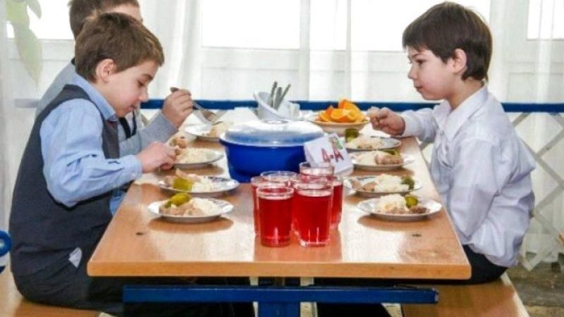 Безкоштовне харчування у школі: хто має право?