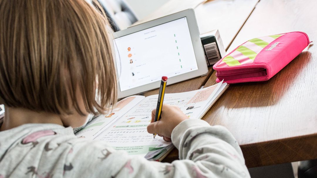 У херсонських школах відновлюють навчання в онлайн-форматі