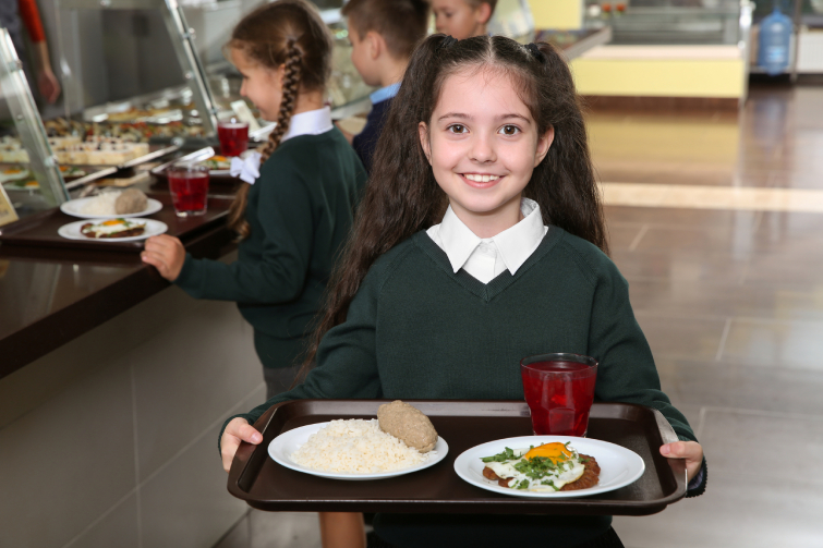 Шкільне харчування адаптують до умов воєнного часу