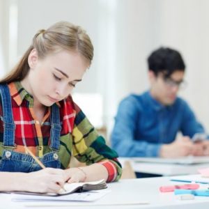Як абітурієнтам здати мультитест за кордоном в цьому році: відповідь МОН