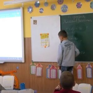 Осінні канікули в Україні: важливе попередження для школярів та батьків