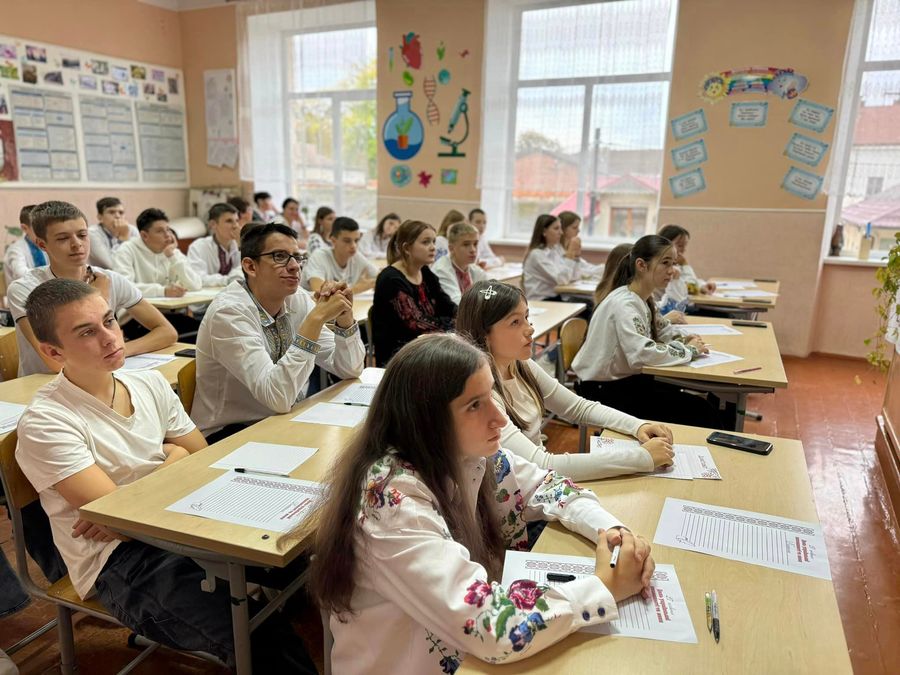 Освіта дітей в Україні має вирішальне значення для її майбутнього – іноЗМІ…