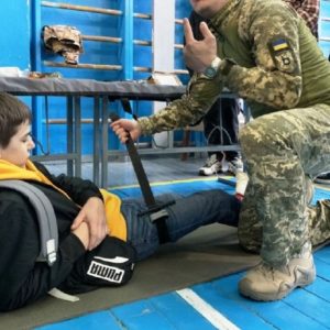 Програму предмета “Захист України” повністю переписали: які зміни очікують на учнів