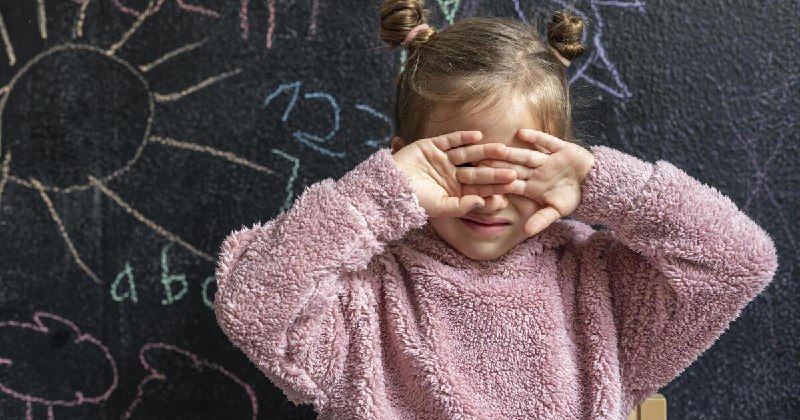 Чим булінг відрізняється від конфлікту в школі: як зрозуміти, що вашу дитину цькують