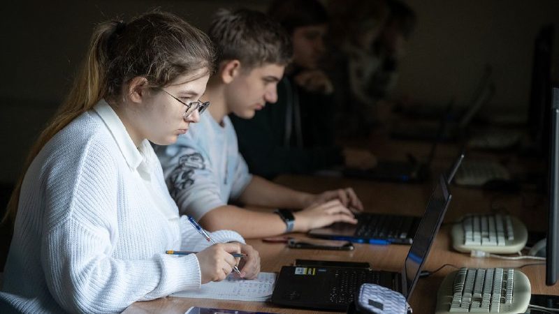 Коли в українських школах розпочнеться навчальний рік: відповідь голови МОН
