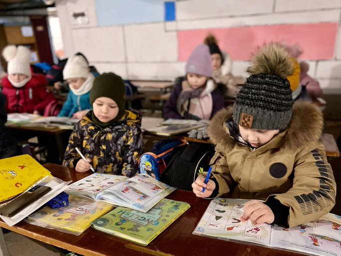 МОН нагадує алгоритм дій для працівників дошкілля під час повітряної тривоги