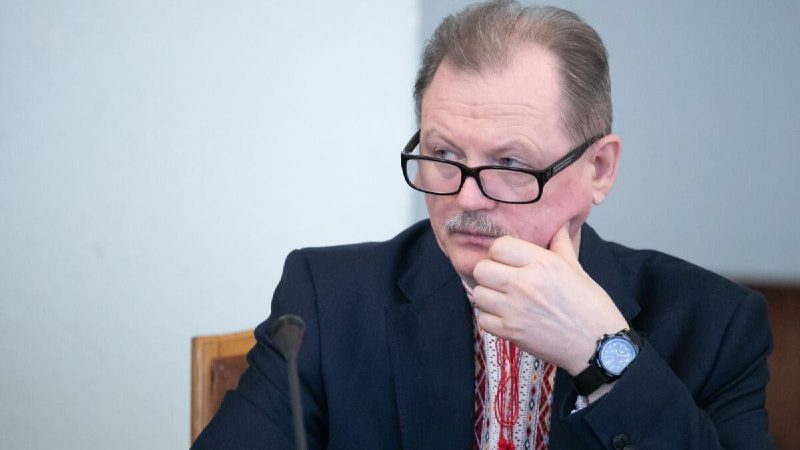 Освітній омбудсмен розповів про порушення прав українських вчителів