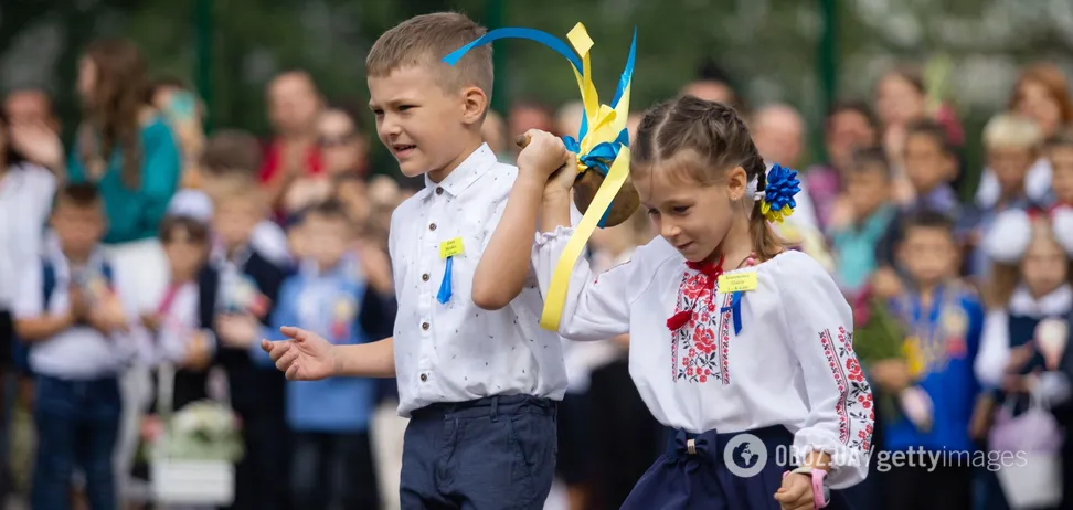 Металодетектори, охорона на вході і право на адвоката: в Україні школам готують грандіозні зміни, але є “нюанс”