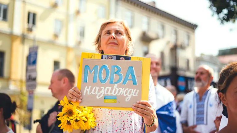 Кремінь заявив про посилення відповідальності за спілкування неукраїнською у школі