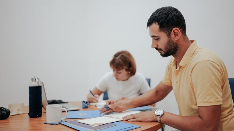 Мікс питань про обовʼязки та навантаження вчителів