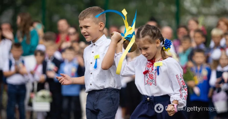 У МОН озвучили невтішний прогноз щодо шкіл в Україні: у перший клас піде на третину менше дітей